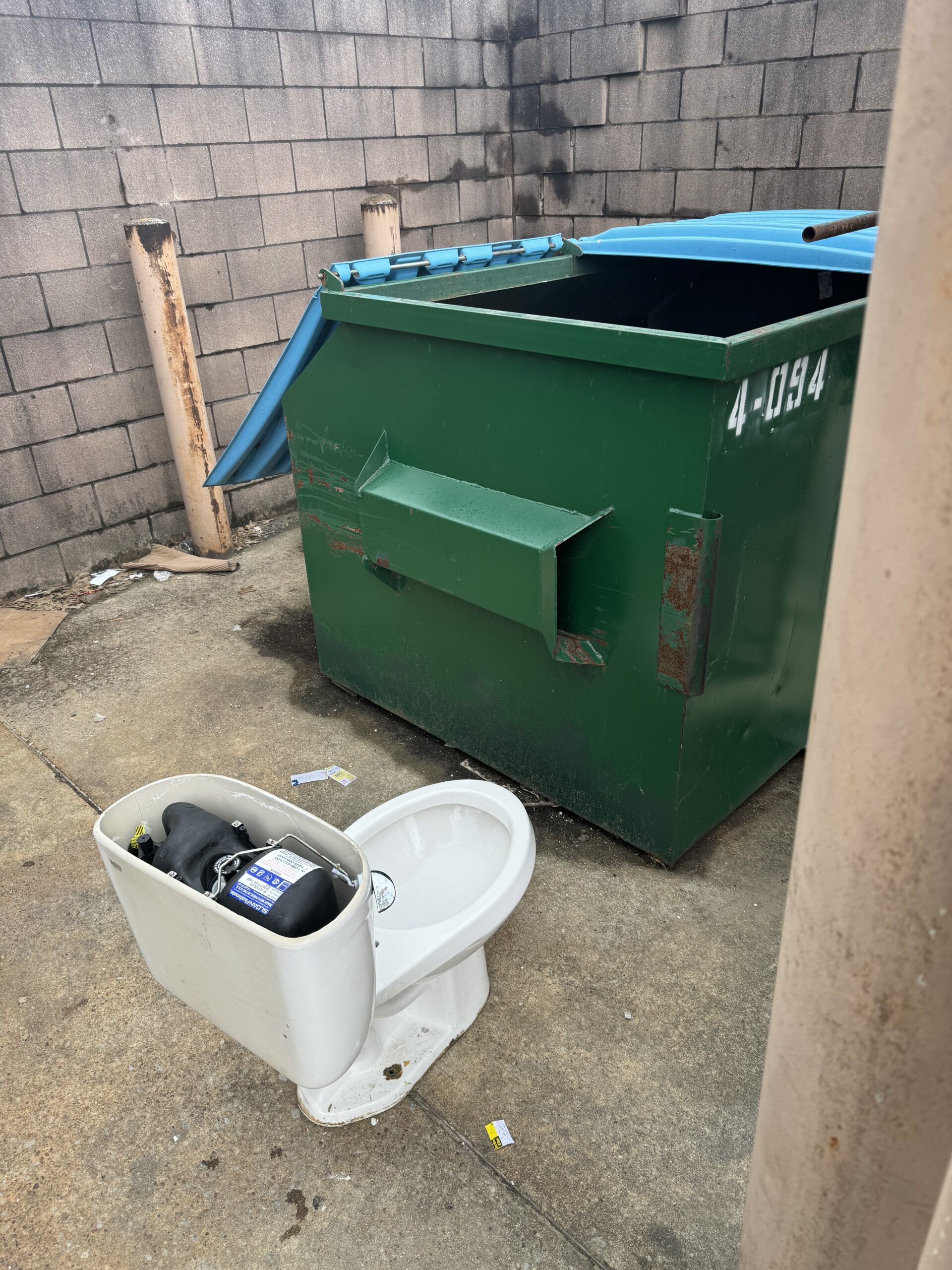 Emergency Rooter job site photo