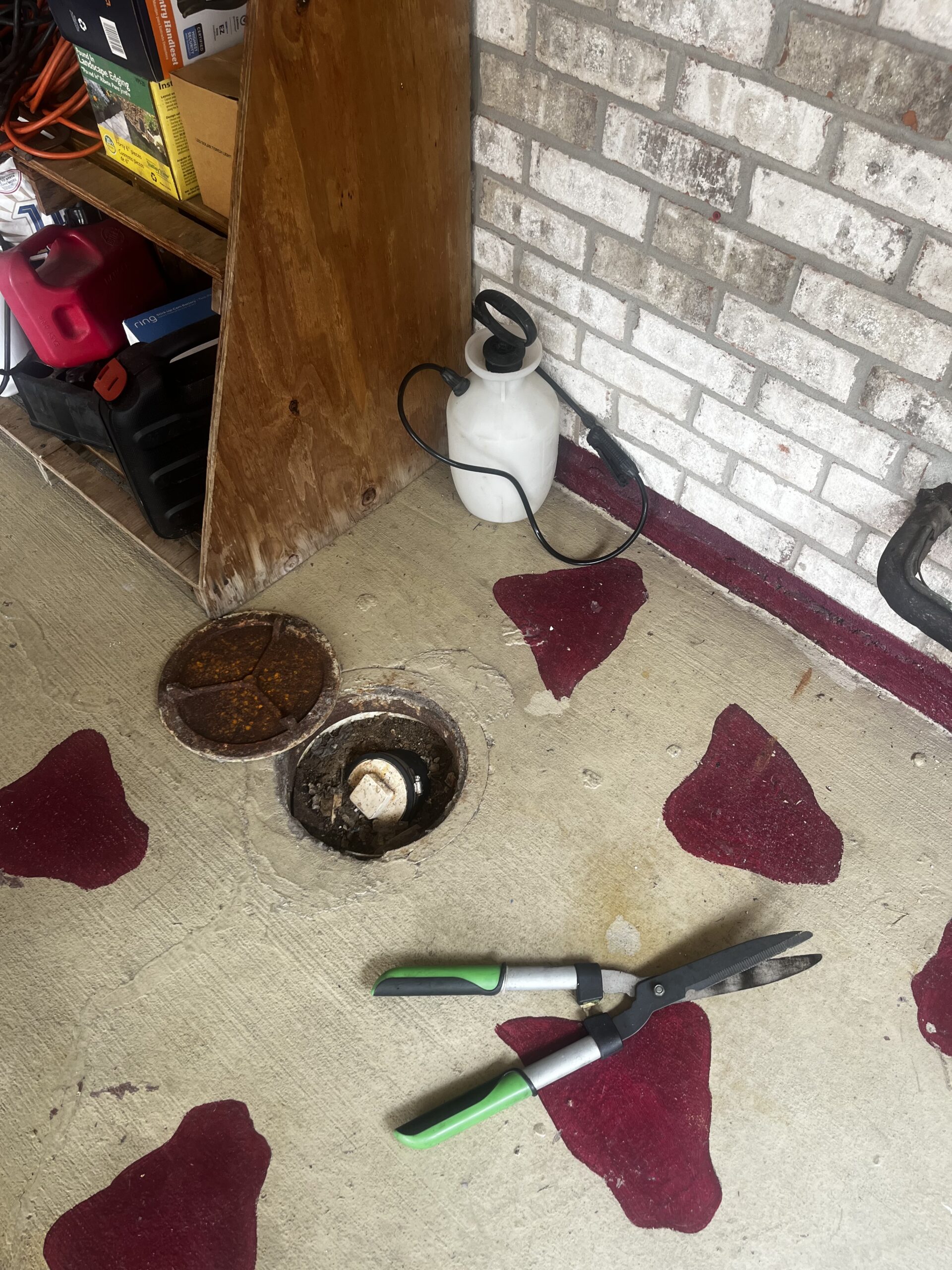 Emergency Rooter technicians at work
